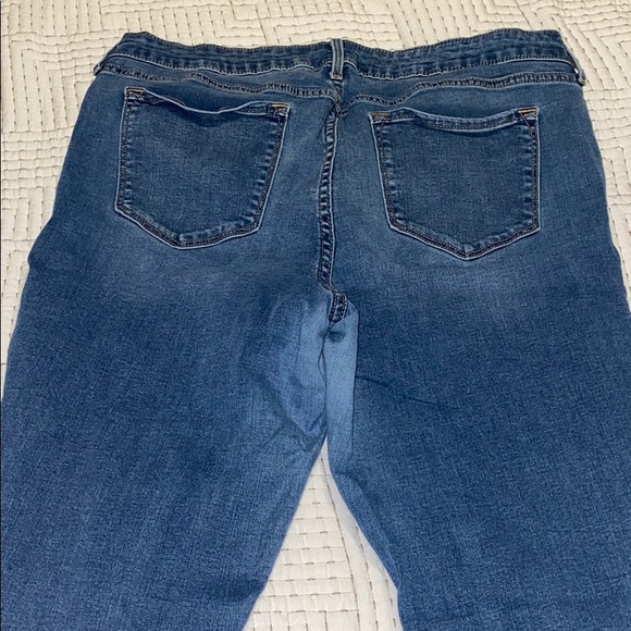 Old Navy Rockstar skinny jeans - Picture 2 of 2